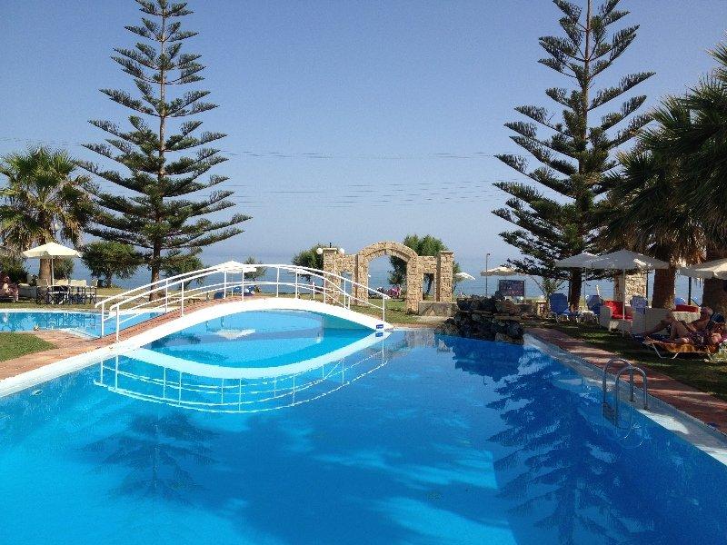 Mike Hotel & Apartments Μάλεμε Εξωτερικό φωτογραφία